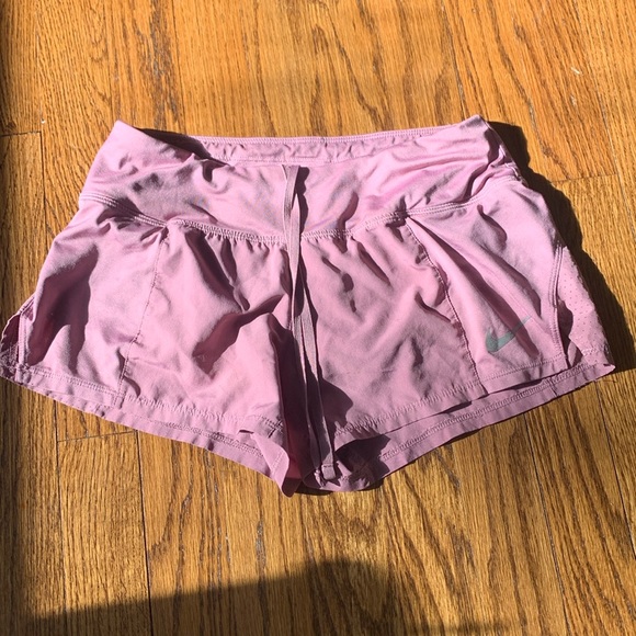 NWT Nike dri fit training Purple shorts - Picture 1 of 3